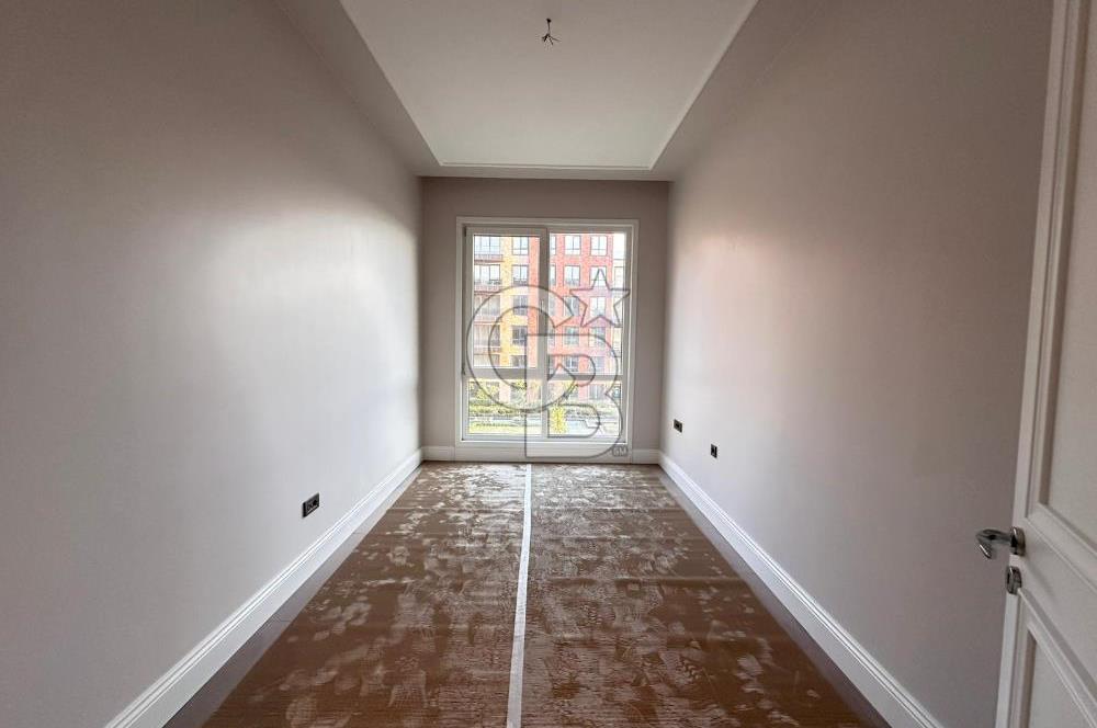 Evinpark Göktürk Sitesinde Ara Kat Satılık 3+1 Daire