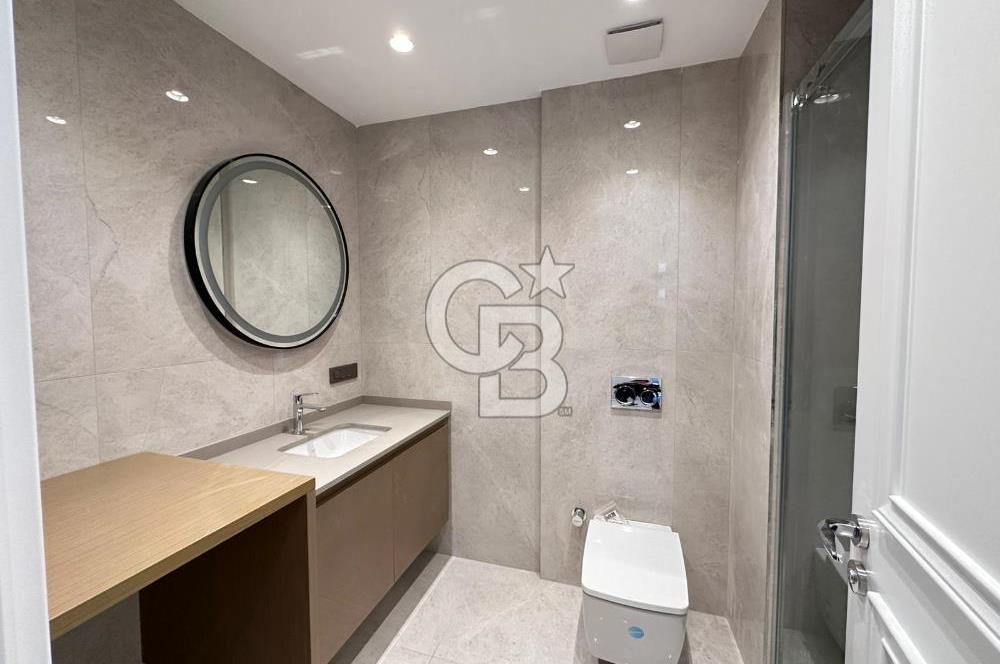 Evinpark Göktürk Sitesinde Ara Kat Satılık 3+1 Daire