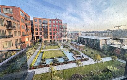 Evinpark Göktürk Sitesinde Ara Kat Satılık 3+1 Daire