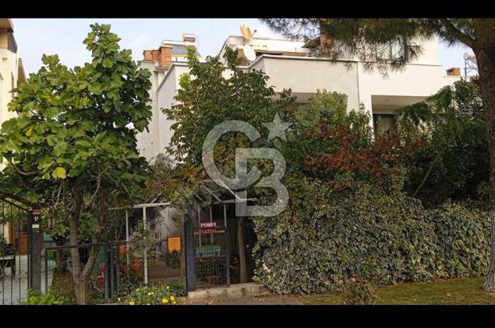 MANİSA GÜZELYURT'TA SATILIK VİLLA