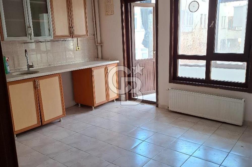 ÖVEÇLER KABİL CADDESİ 4+1 SATILIK DAİRE