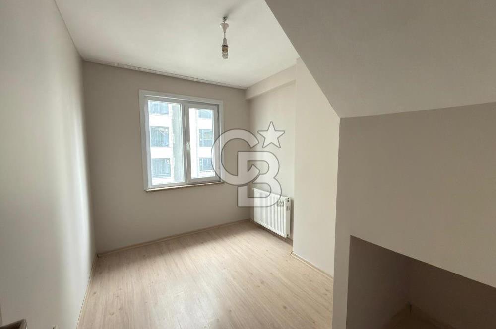 SANCAKTEPE YENİDOĞAN MERKEZ'DE ÖNÜ KAPANMAZ TERASLI SATILIK 4+1