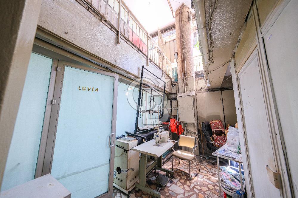 Kağıthane Gürsel Mahallesi Satılık Ticari Dükkan