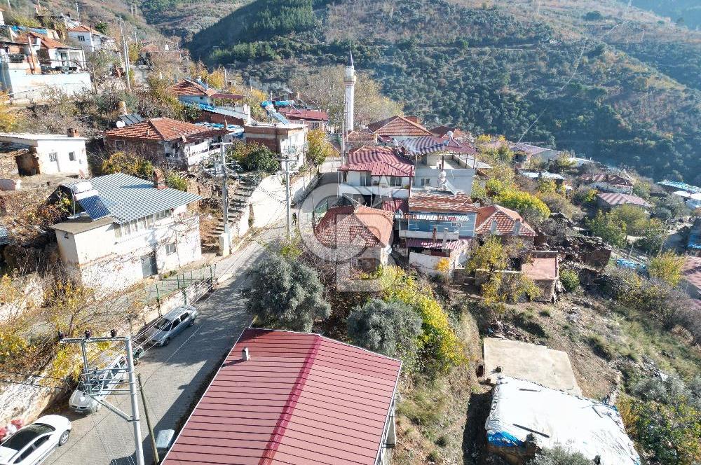 bayındır Balcılar Köy İçinde Merkezi Konumlu 420 m² Bahçe