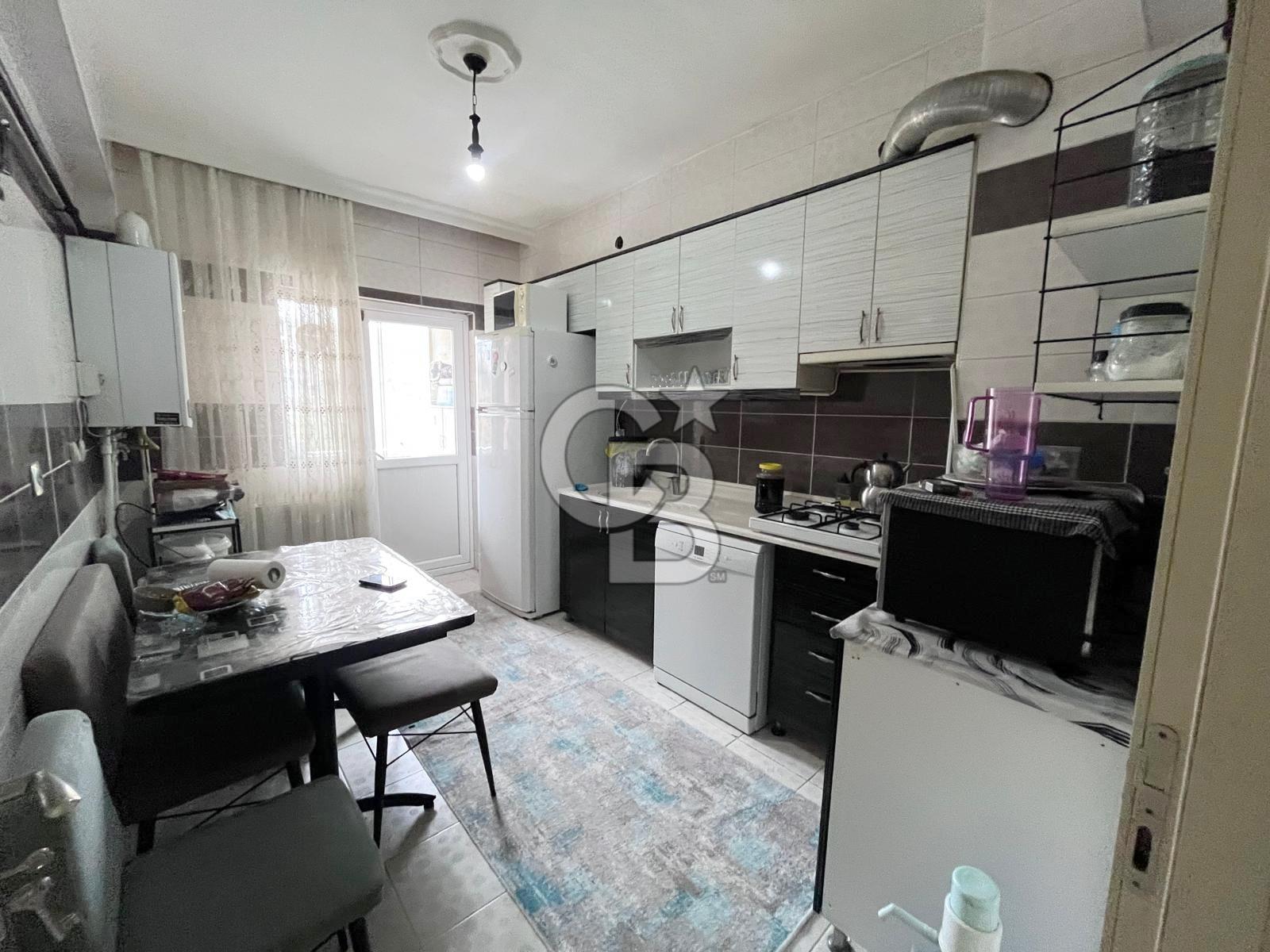 ULAŞIM GÜZERGAHI CADDE ÜZERİ KAT KONUMUNDA EBEVEYN BANYOLU 3+1