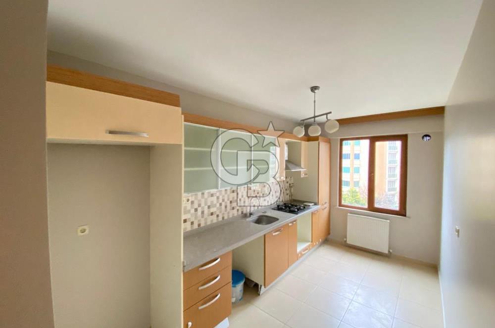 Sultanbeyli Battalgazi Mah. Sultan Konakları 2+1 Kiralık Daire