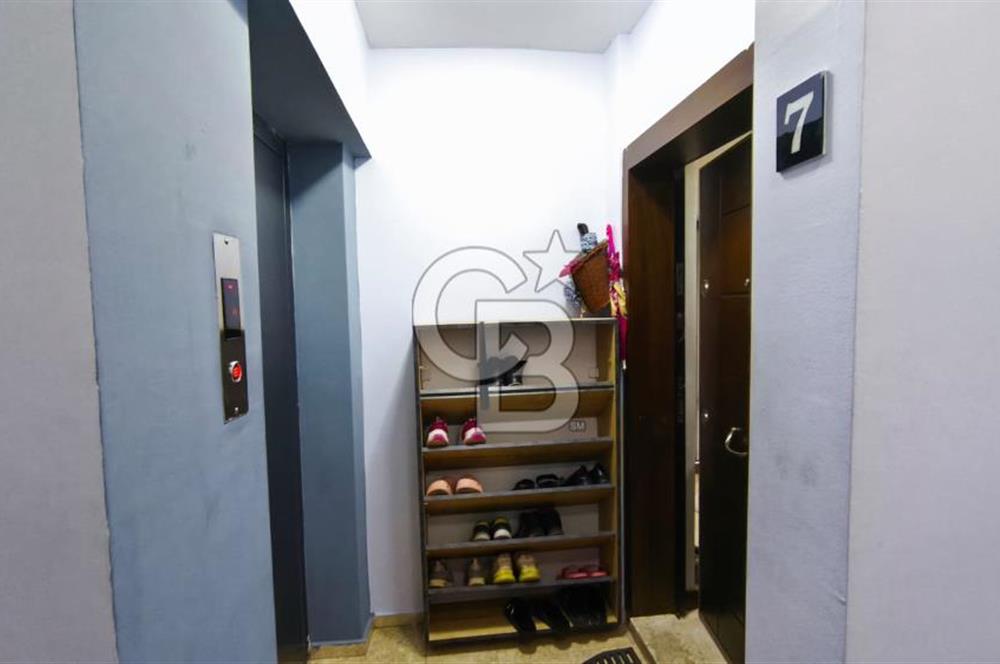 Kuşpınar Mahallesi, Ebeveyn Banyolu Asansörlü 4+1 Satılık Daire