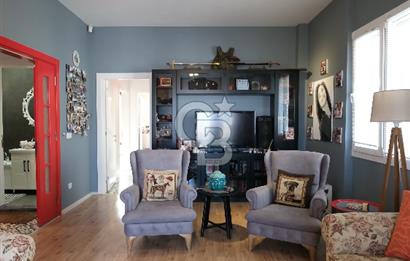 Gerzele Mah. 400 M² Arsa İçinde 3 Katlı Satılık Villa