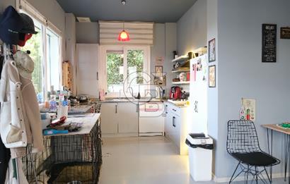 Gerzele Mah. 400 M² Arsa İçinde 3 Katlı Satılık Villa