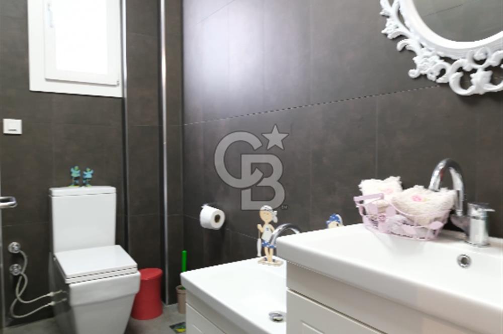 Gerzele Mah. 400 M² Arsa İçinde 3 Katlı Satılık Villa