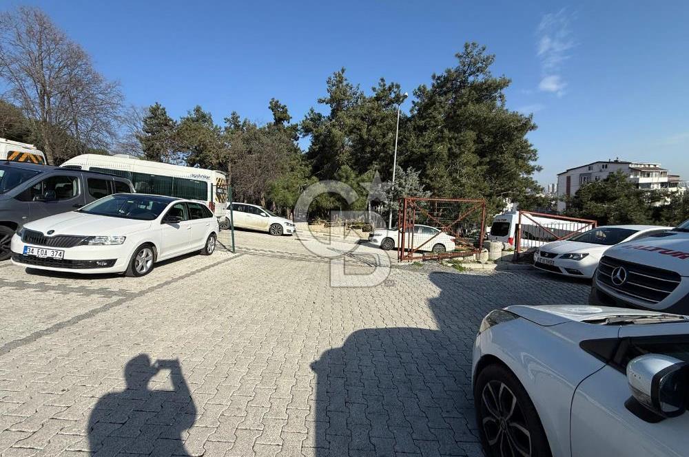 ÜSKÜDAR KISIKLI YILDIZ HOLDİNG YANI MÜSTAKİL TAPULU 2KATLI BİNA