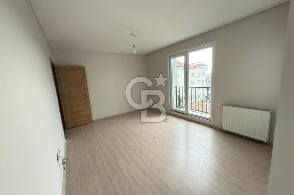 SANCAKTEPE YENİDOĞAN MERKEZ'DE ÖNÜ KAPANMAZ TERASLI SATILIK 4+1