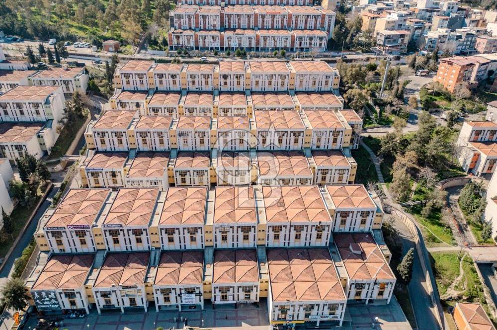 MTK Sitesinde C Tipi Satılık 650 m2 İş Yeri