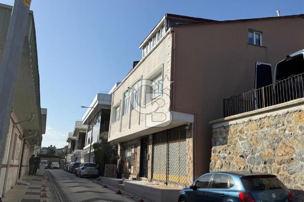 ÜSKÜDAR KISIKLI YILDIZ HOLDİNG YANI MÜSTAKİL TAPULU 2KATLI BİNA