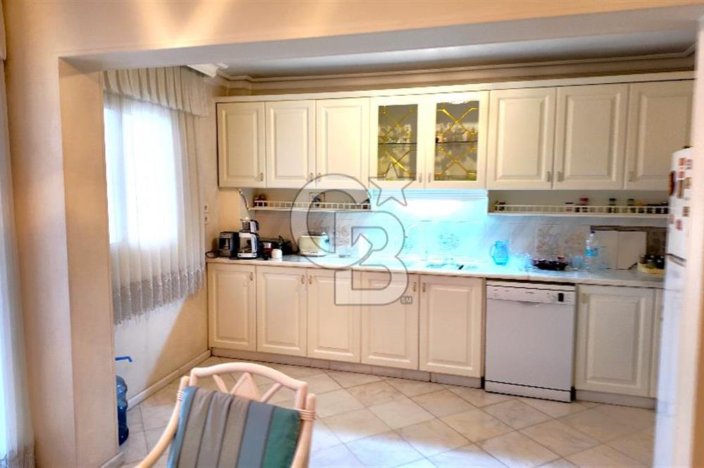 GÜZELYALI SAHİLDE FULL DENİZ MANZARALI SATILIK YALI DAİRESİ