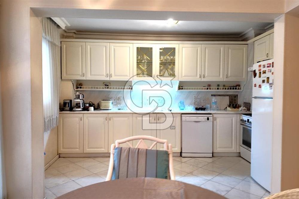 GÜZELYALI SAHİLDE FULL DENİZ MANZARALI SATILIK YALI DAİRESİ