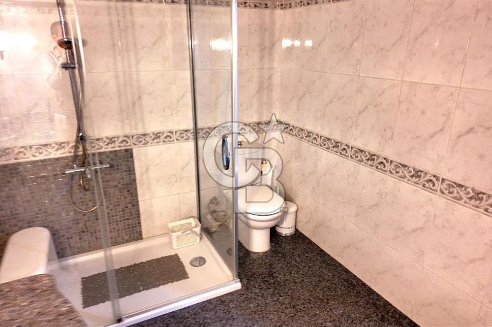 GÜZELYALI SAHİLDE FULL DENİZ MANZARALI SATILIK YALI DAİRESİ