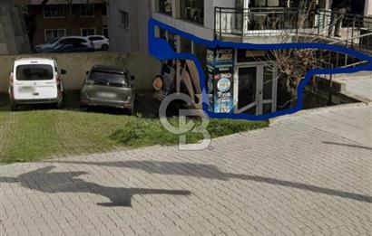Libadiye caddesi üzerinde satılık işyeri