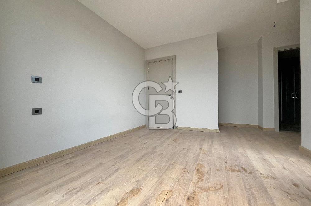 BEYLİKDÜZÜ REFERANS EMSALSİZ DENİZ MANZARALI DUBLEKS DAİRE
