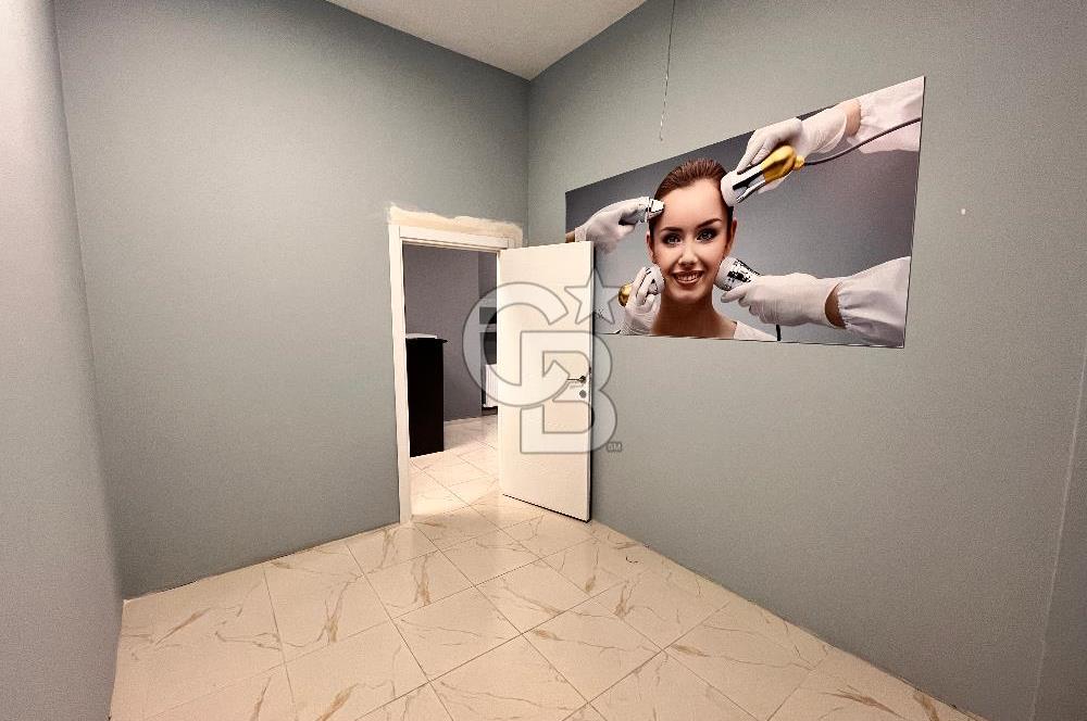 TRABZON MEYDANDA KİRALIK MERKEZİ KONUMDA DÜKKAN