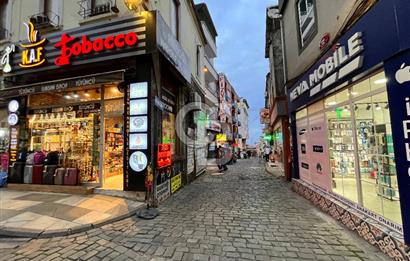 TRABZON MEYDANDA KİRALIK MERKEZİ KONUMDA DÜKKAN