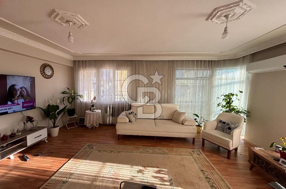 Buca Kozağaç Meydan Cadde Üzeri 3+1 Geniş Daire