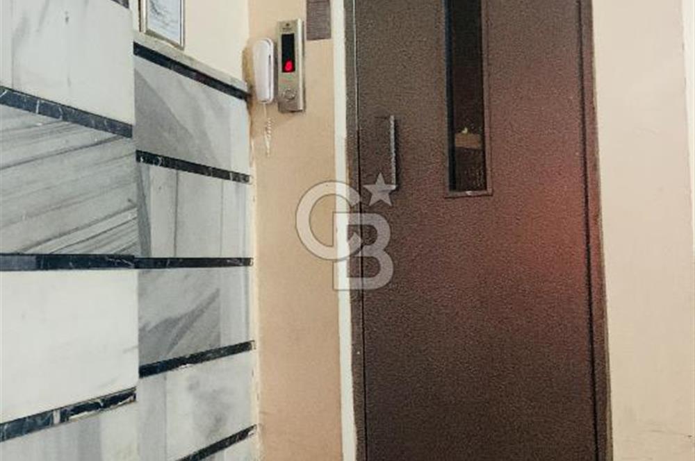 MALTEPE GMK BULVARINDA YAPILI ASANSÖRLÜ 3+1 SATILIK DAİRE