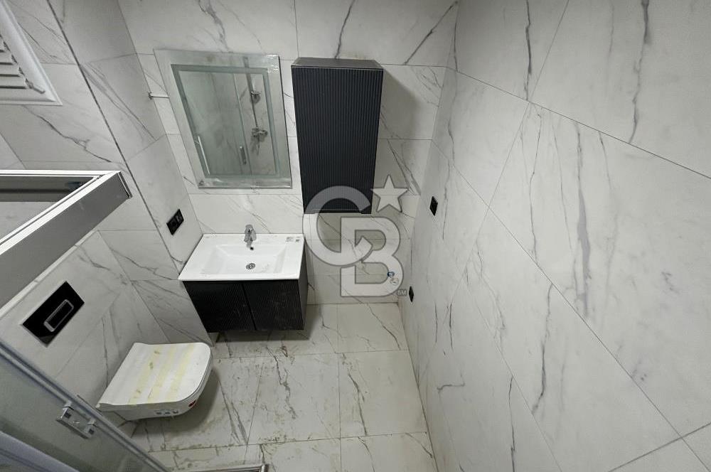 Maltepe Feyzullah Mah. Minibüs Cad Üzeri Satılık Sıfır 2+1 Daire