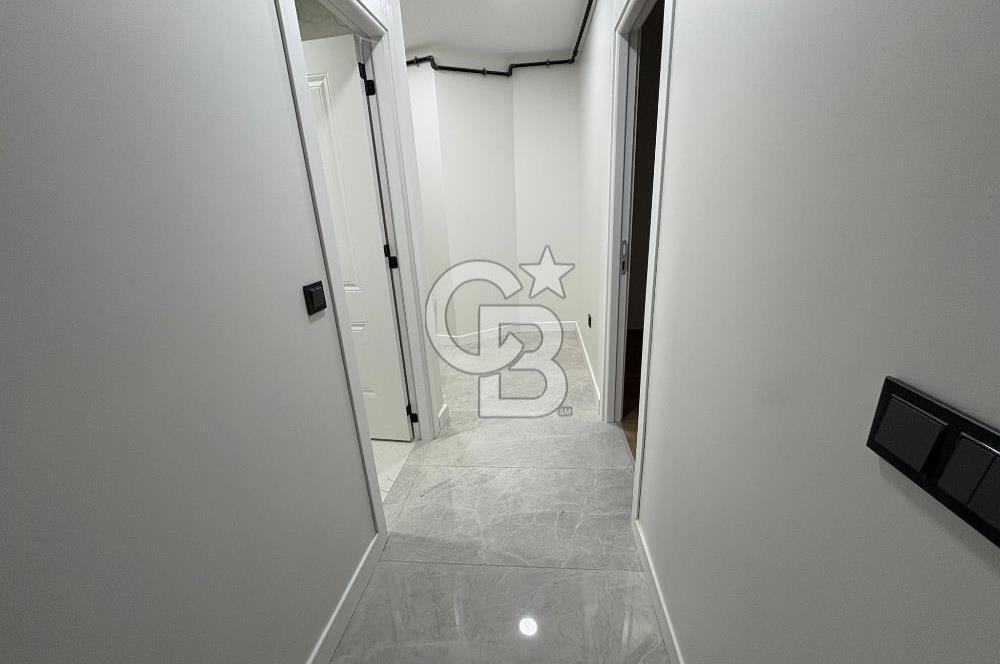 Maltepe Feyzullah Mah. Minibüs Cad Üzeri Satılık Sıfır 2+1 Daire