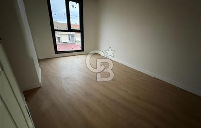 Maltepe Feyzullah Mah. Minibüs Cad Üzeri Satılık Sıfır 2+1 Daire