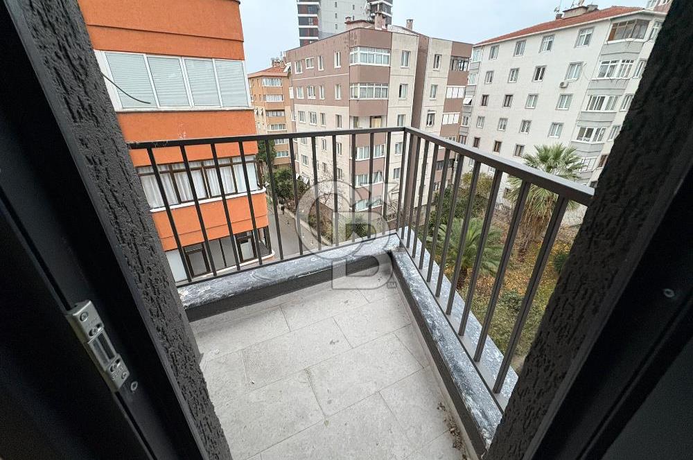 Maltepe Feyzullah Mah. Minibüs Cad Üzeri Satılık Sıfır 2+1 Daire