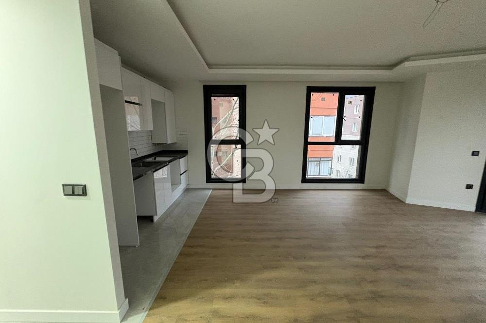 Maltepe Feyzullah Mah. Minibüs Cad Üzeri Satılık Sıfır 2+1 Daire