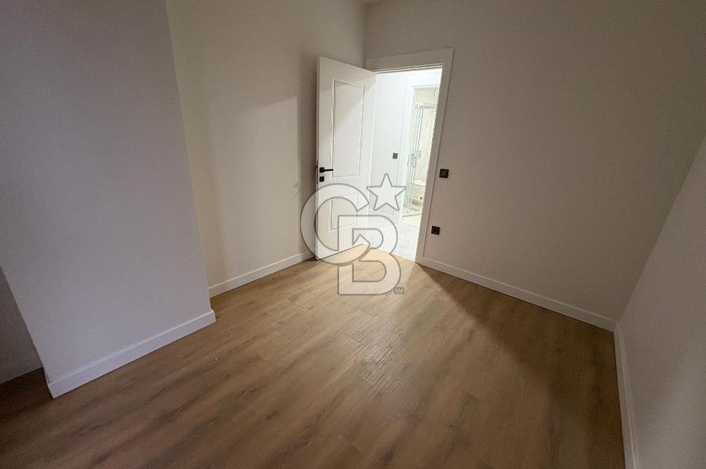 Maltepe Feyzullah Mah. Minibüs Cad Üzeri Satılık Sıfır 2+1 Daire