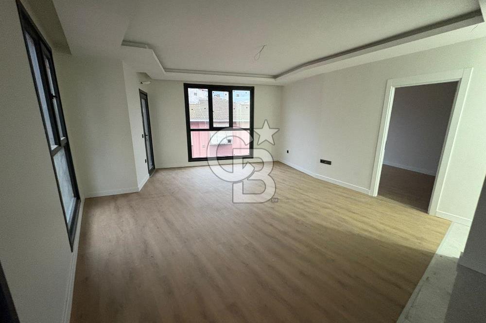 Maltepe Feyzullah Mah. Minibüs Cad Üzeri Satılık Sıfır 2+1 Daire