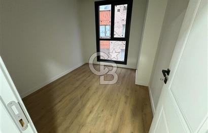 Maltepe Feyzullah Mah. Minibüs Cad Üzeri Satılık Sıfır 2+1 Daire