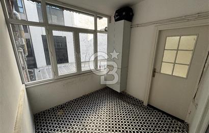 Kağıthane Ortabayır Carrefoursa ÜST Katında Kiralık 2+1 Daire