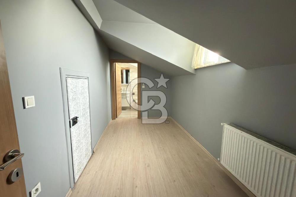 SANCAKTEPE YENİDOĞAN MERKEZ'DE ÖNÜ KAPANMAZ TERASLI SATILIK 4+1