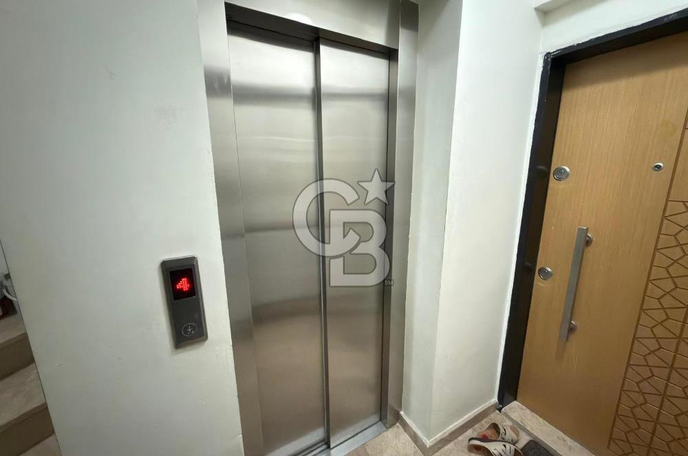 SANCAKTEPE YENİDOĞAN MERKEZ'DE ÖNÜ KAPANMAZ TERASLI SATILIK 4+1