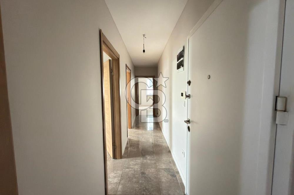 SANCAKTEPE YENİDOĞAN MERKEZ'DE ÖNÜ KAPANMAZ TERASLI SATILIK 4+1