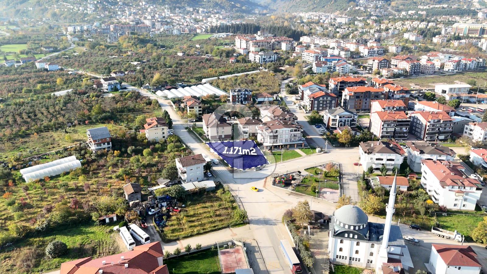 GÖLCÜK İHSANİYE MERKEZİ KONUM SATILIK KONUT İMARLI ARSA