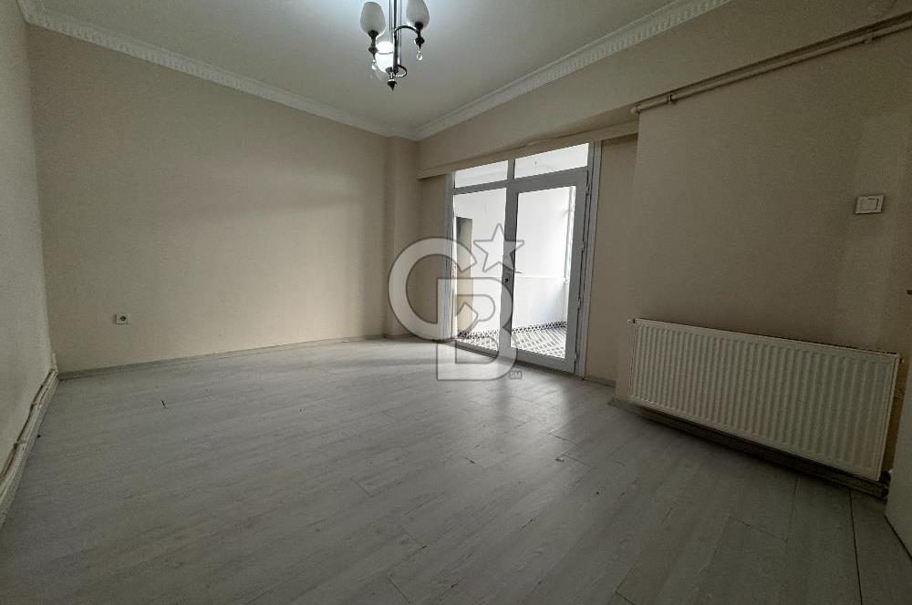Kağıthane Ortabayır Carrefoursa ÜST Katında Kiralık 2+1 Daire