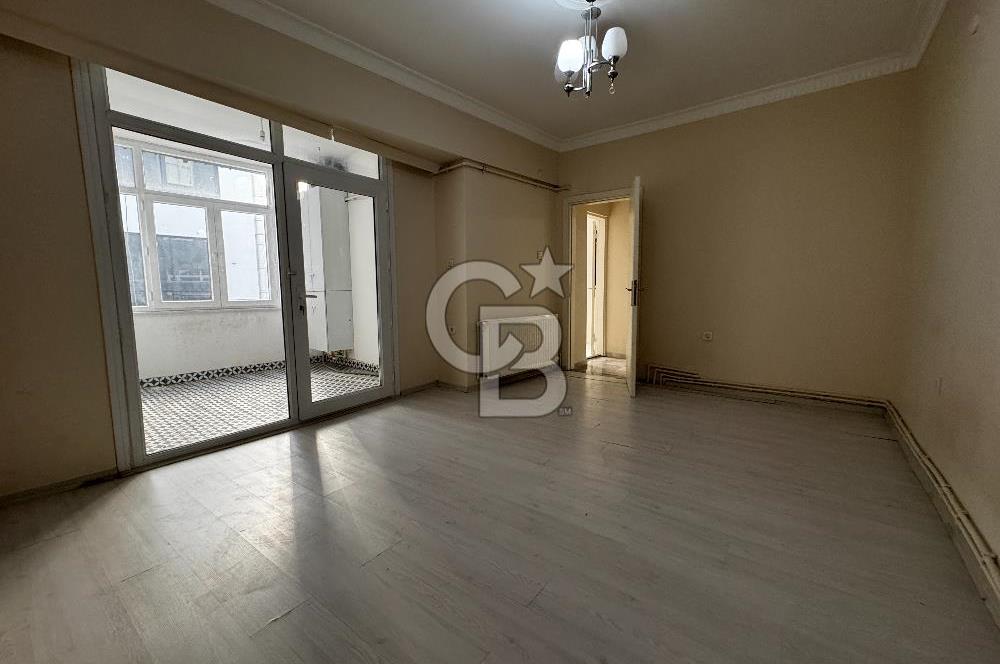 Kağıthane Ortabayır Carrefoursa ÜST Katında Kiralık 2+1 Daire
