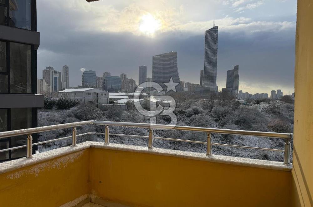 ÜMRANİYE TATLISU MAH. ALKOÇ PLAZA 5. KAT 140 m2 3+1 ÖN CEPHE