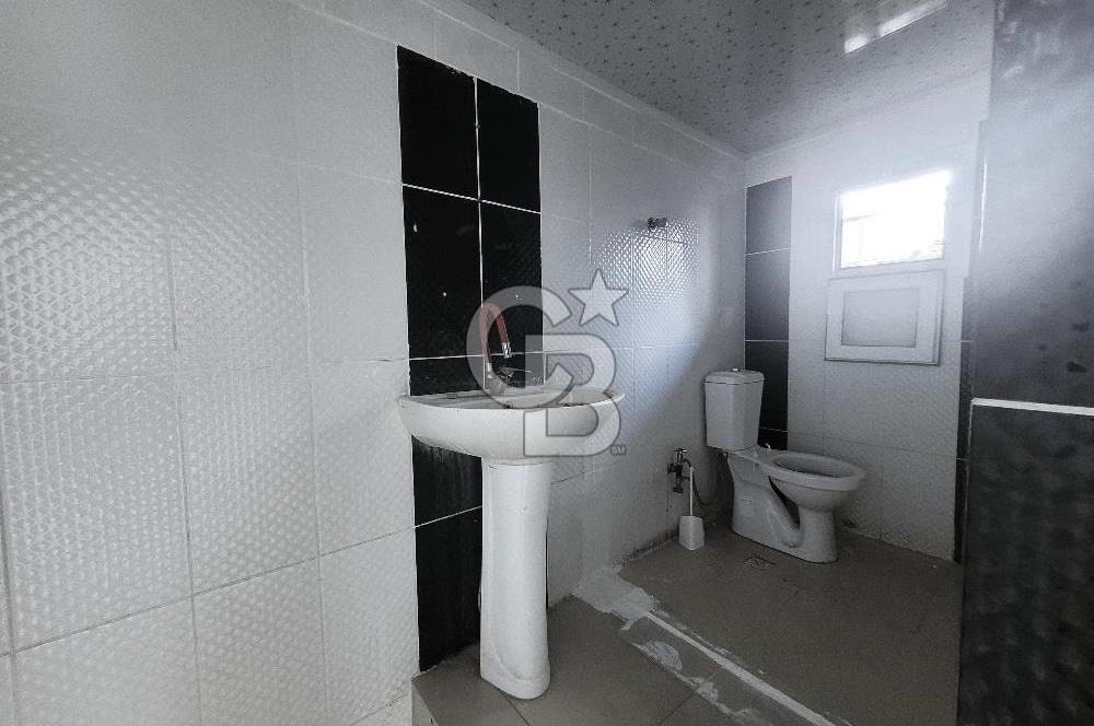 menemen merkezde satılık dükkan