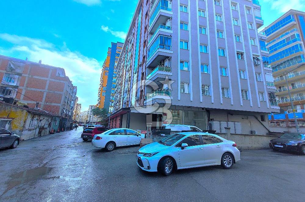 menemen merkezde satılık dükkan