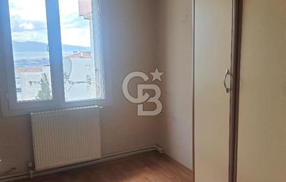 ÇİĞLİ İZKENT'TE SATILIK DENİZ MANZARALI 3+1 DAİRE
