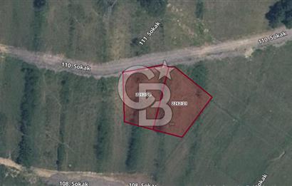 KÖRFEZ YARIMCA'DA KONUT İMARLI 742 M2 SATILIK ARSA