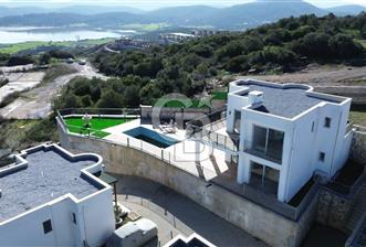 Helis Göl Evlerinde özel hissedeceğiniz üst segment villa - 1 - 326997