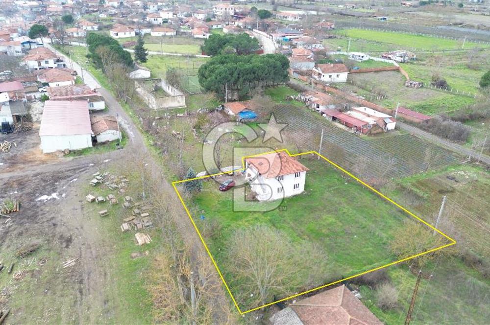 ÇANAKKALE YENİCE AKÇAKOYUN'DA SATILIK MÜSTAKİL VE ARAZİSİ