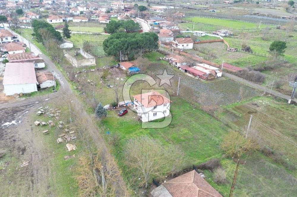 ÇANAKKALE YENİCE AKÇAKOYUN'DA SATILIK MÜSTAKİL VE ARAZİSİ